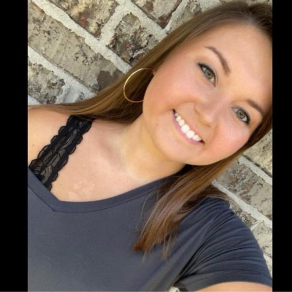 Meet your Posher, Kalie